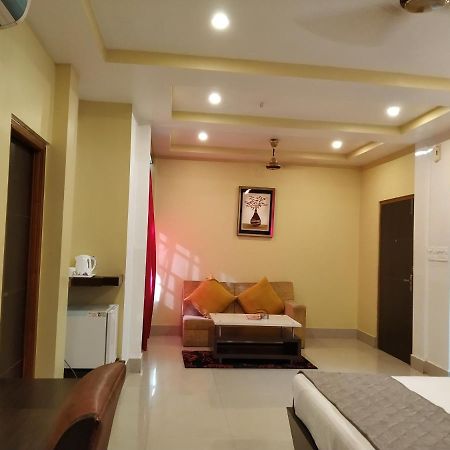 Itānagar Hotel Sc Continental מראה חיצוני תמונה