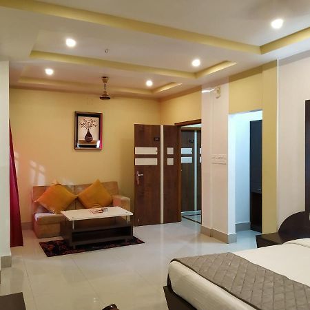 Itānagar Hotel Sc Continental מראה חיצוני תמונה